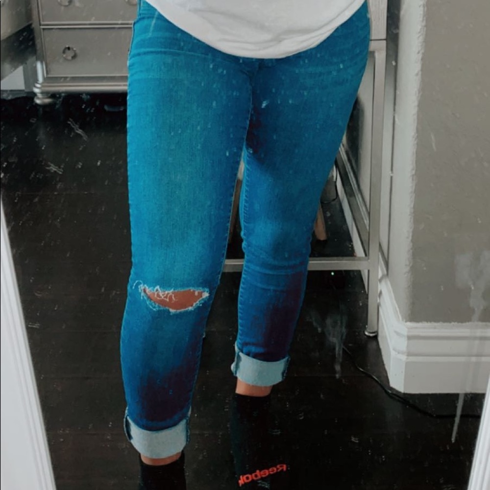jeans! low rise, one rip.